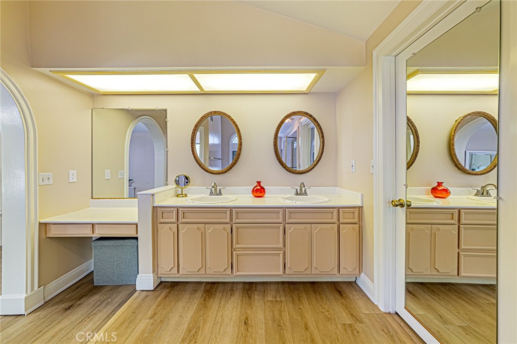 1737 Gainsborough Road San Dimas, CA 91773 - Photo 37 of 62