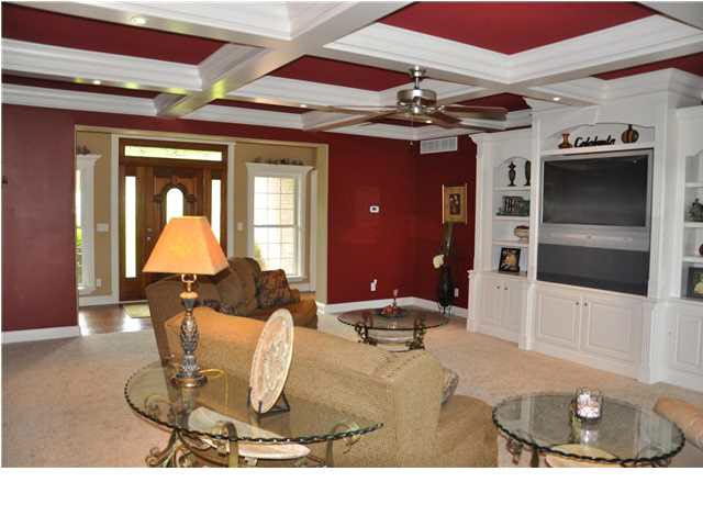 14662 Old State Road Evansville, IN 47725 - Photo 2 of 30 Gallery Image 2