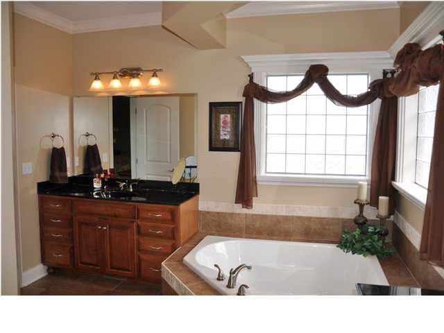 14662 Old State Road Evansville, IN 47725 - Photo 14 of 30 Gallery Image 14