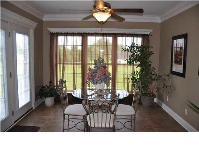 14662 Old State Road Evansville, IN 47725 - Photo 10 of 30 Gallery Image 10
