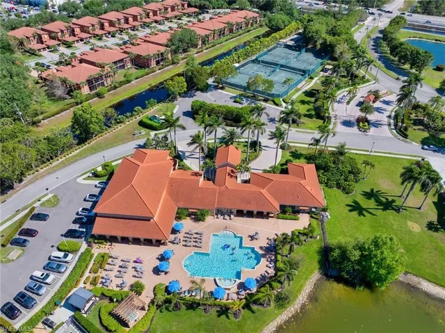 $249,000 | 6645 Huntington Lakes Circle, Unit 203, Naples, FL 34119