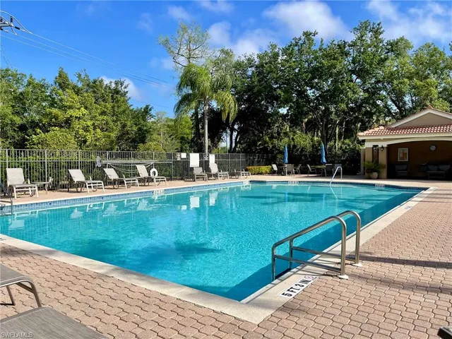 $249,000 | 6645 Huntington Lakes Circle, Unit 203, Naples, FL 34119
