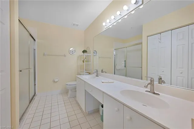 $249,000 | 6645 Huntington Lakes Circle, Unit 203, Naples, FL 34119