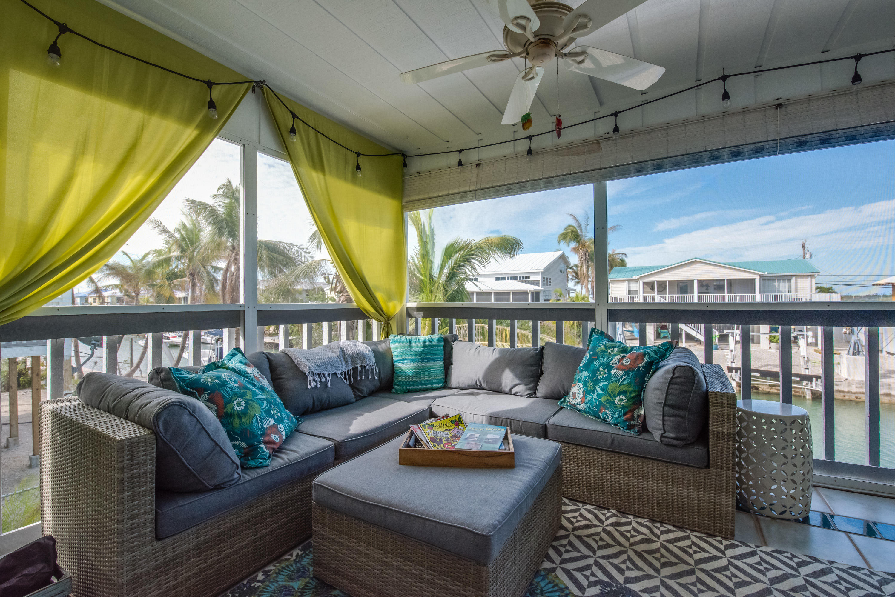 418 Blackbeard Road Summerland Key, FL 33042 - Photo 9 of 34 screened porch