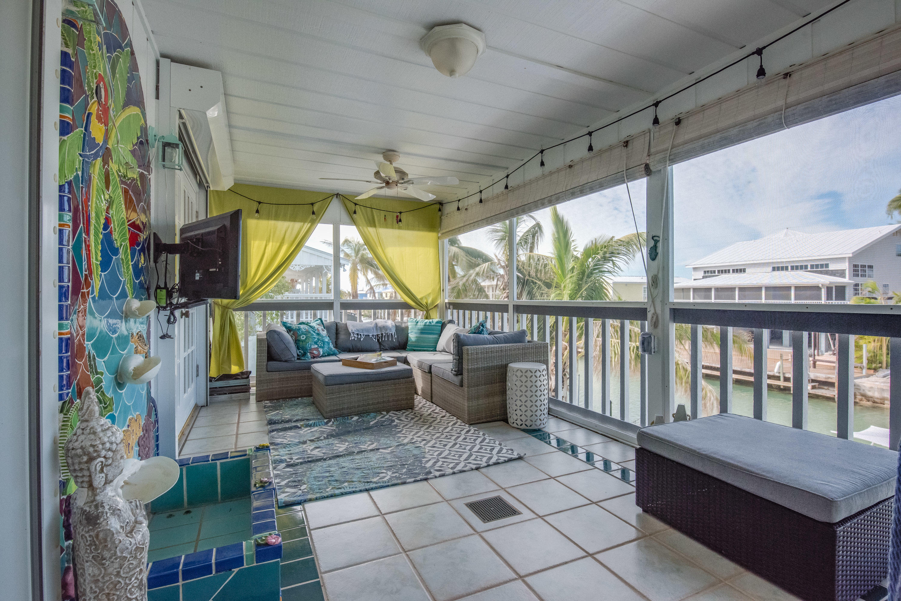 418 Blackbeard Road Summerland Key, FL 33042 - Photo 10 of 34 screened porch