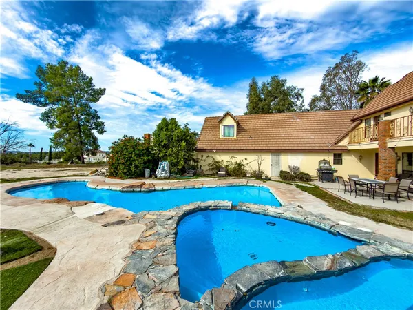 $2,090,000 | 42200 Calle Barbona, Temecula, CA 92592