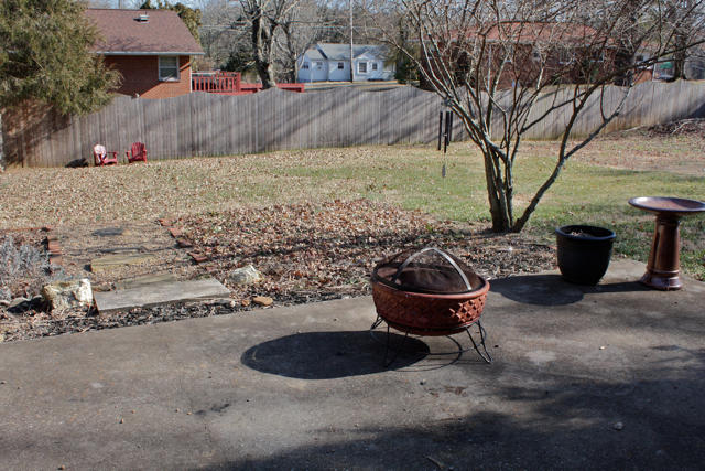404 Alleen Road Knoxville, TN 37920 - Photo 27 of 36 Backyard with herb garden