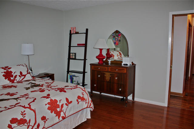 404 Alleen Road Knoxville, TN 37920 - Photo 8 of 36 Master bedroom