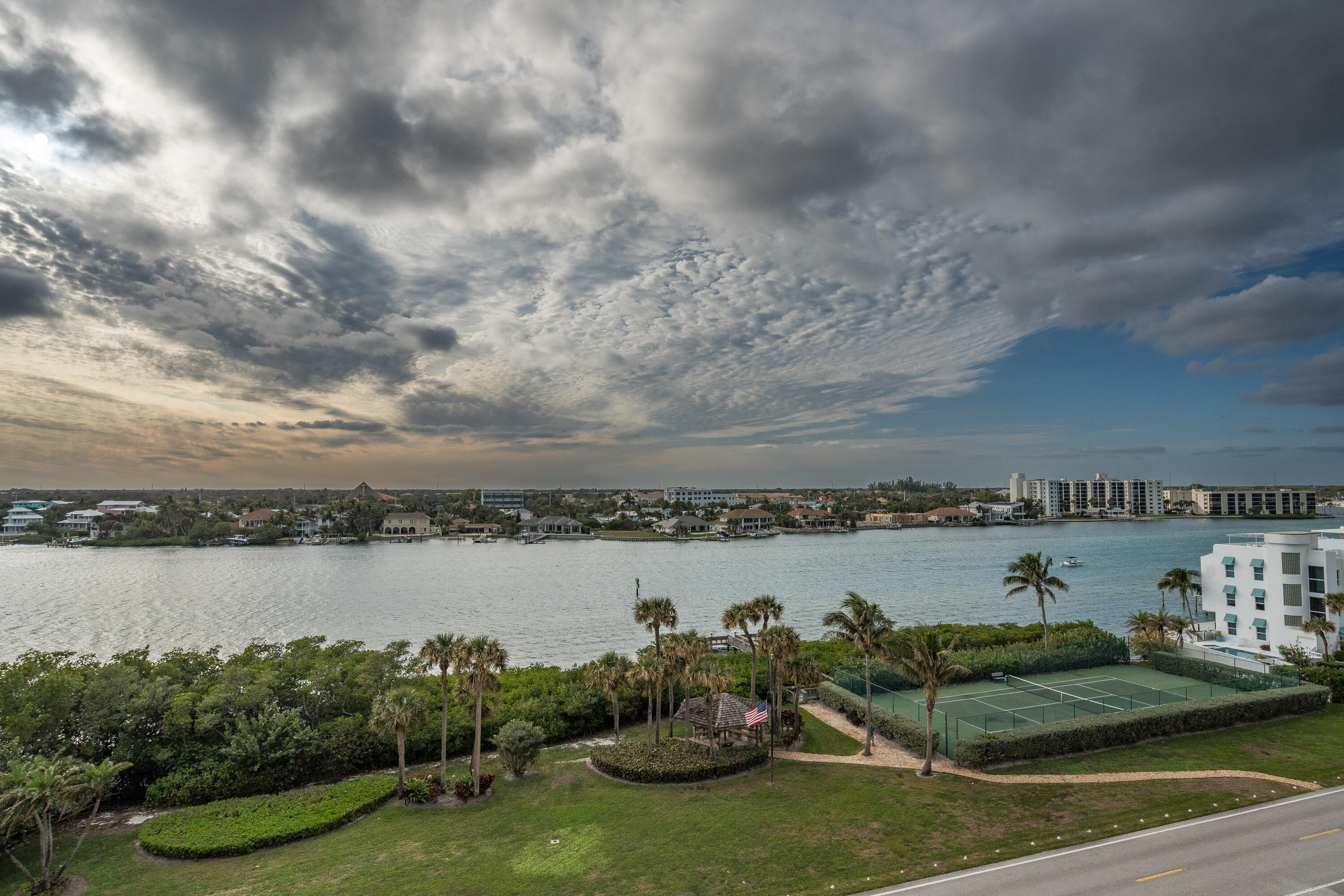 19670 South Beach Road, Unit PH B4 Jupiter, FL 33469 - Photo 48 of 60 19670 Beach-7