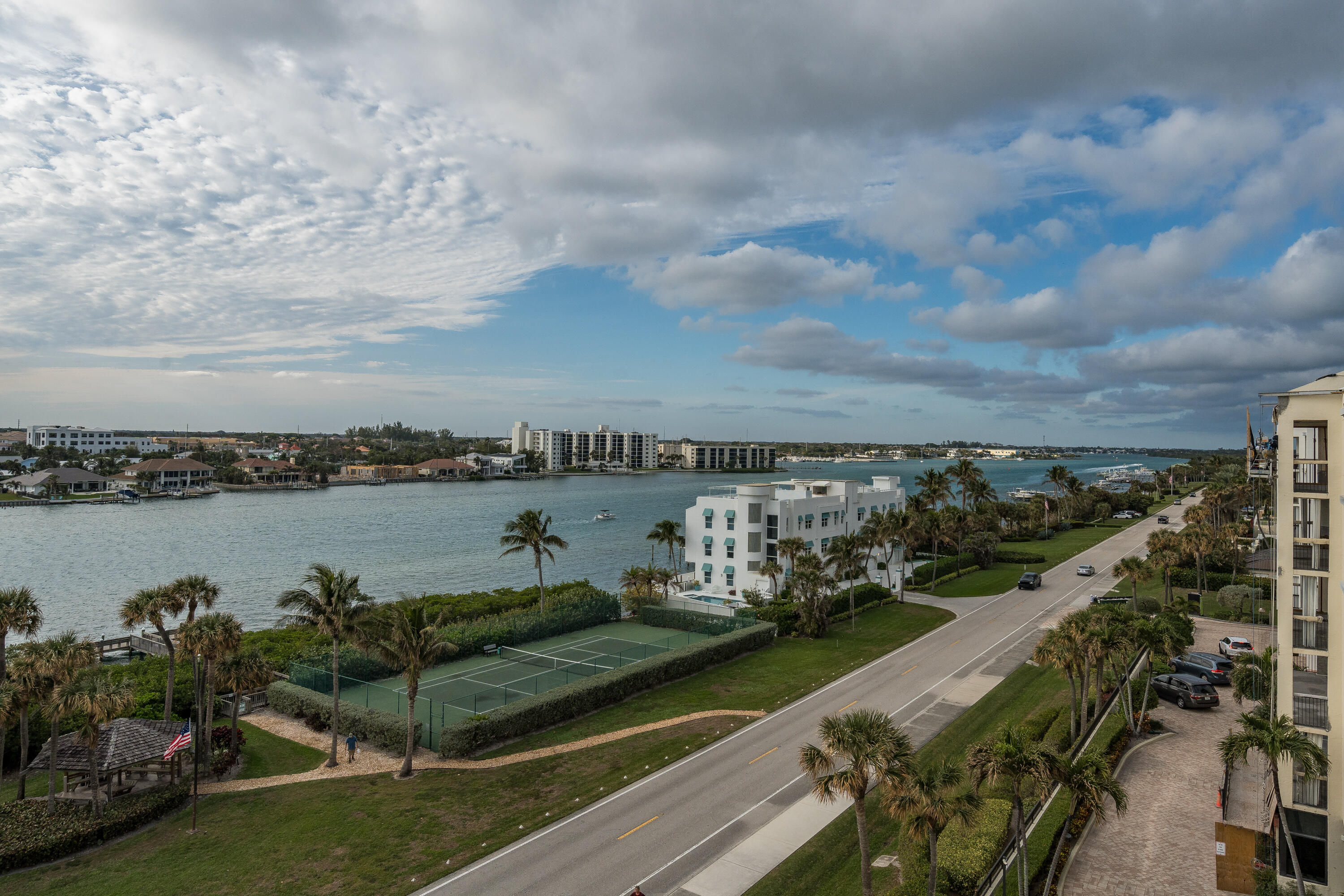 19670 South Beach Road, Unit PH B4 Jupiter, FL 33469 - Photo 49 of 60 19670 Beach-8