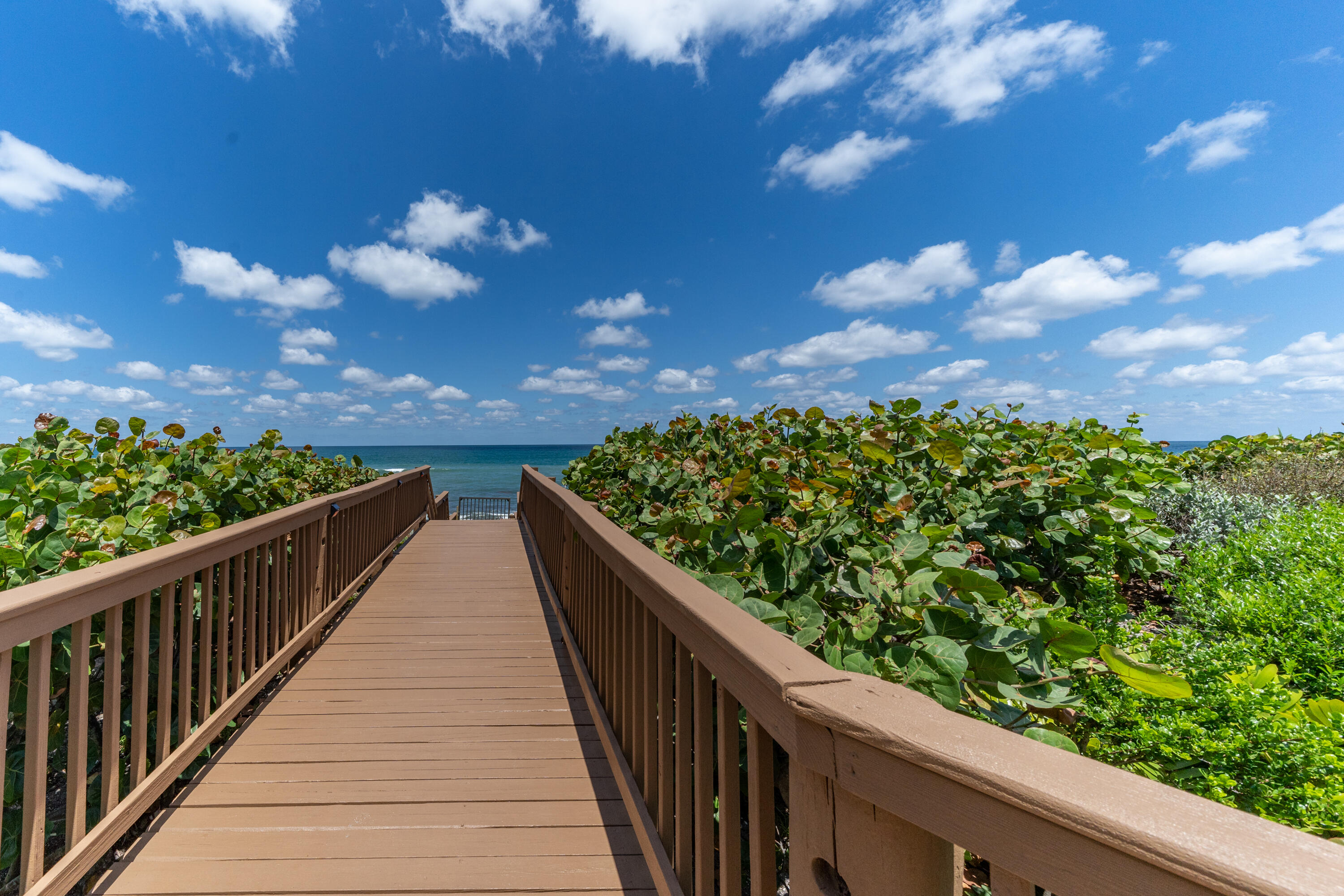 19670 South Beach Road, Unit PH B4 Jupiter, FL 33469 - Photo 58 of 60 044-19670BeachRd-Jupiter-FL-33469-full