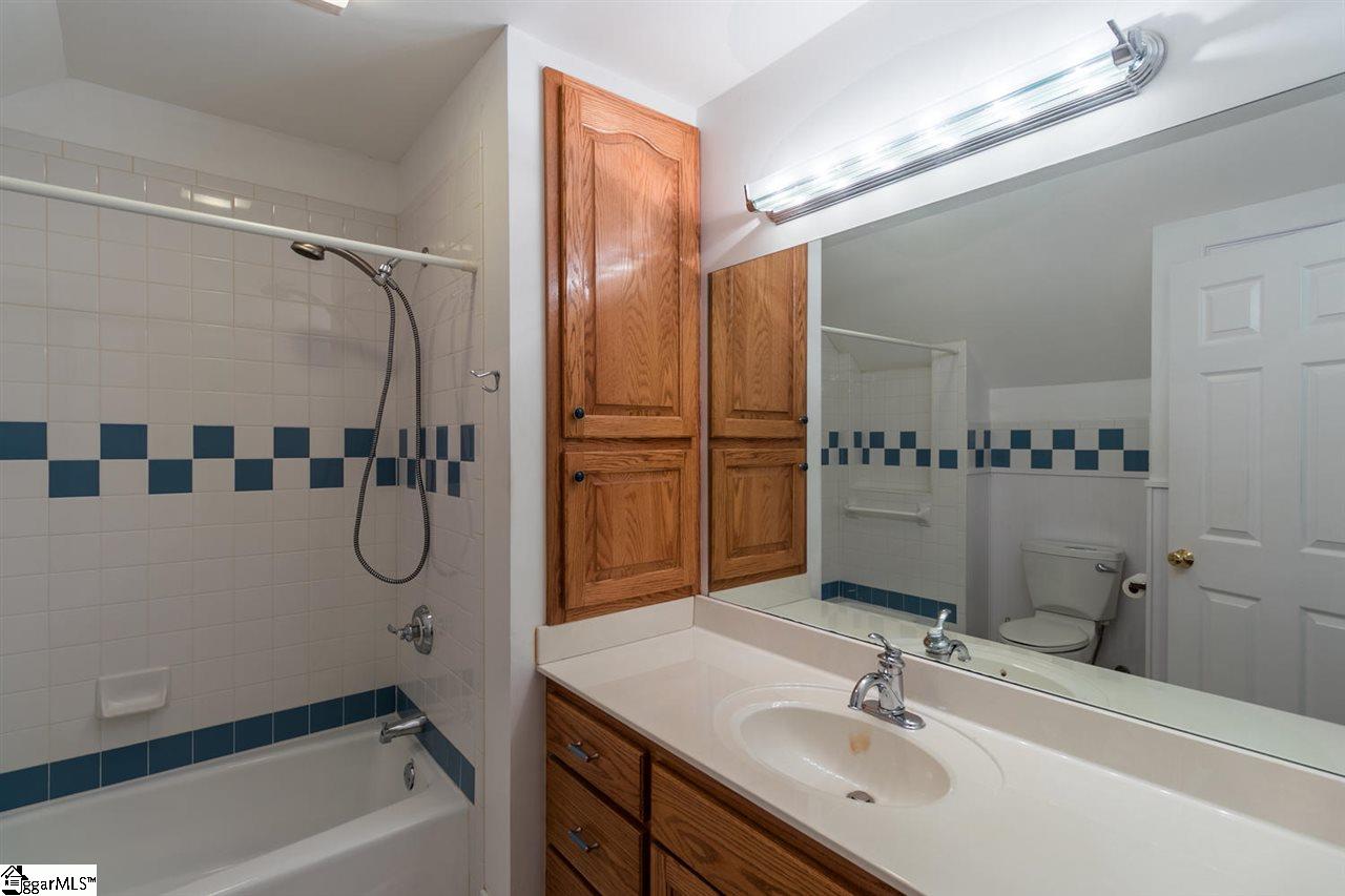135 Lake Road Easley, SC 29642 - Photo 18 of 36 Gallery Image 18