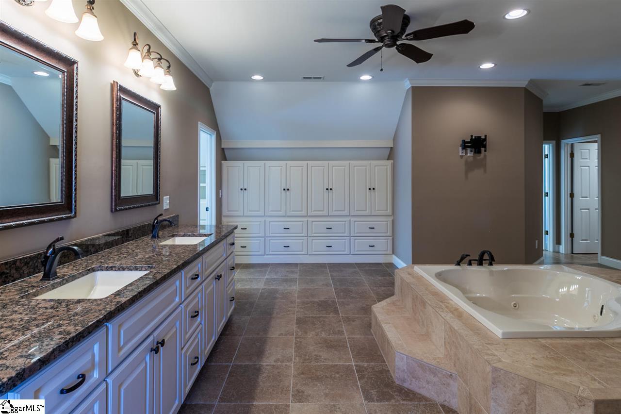 135 Lake Road Easley, SC 29642 - Photo 23 of 36 Gallery Image 23