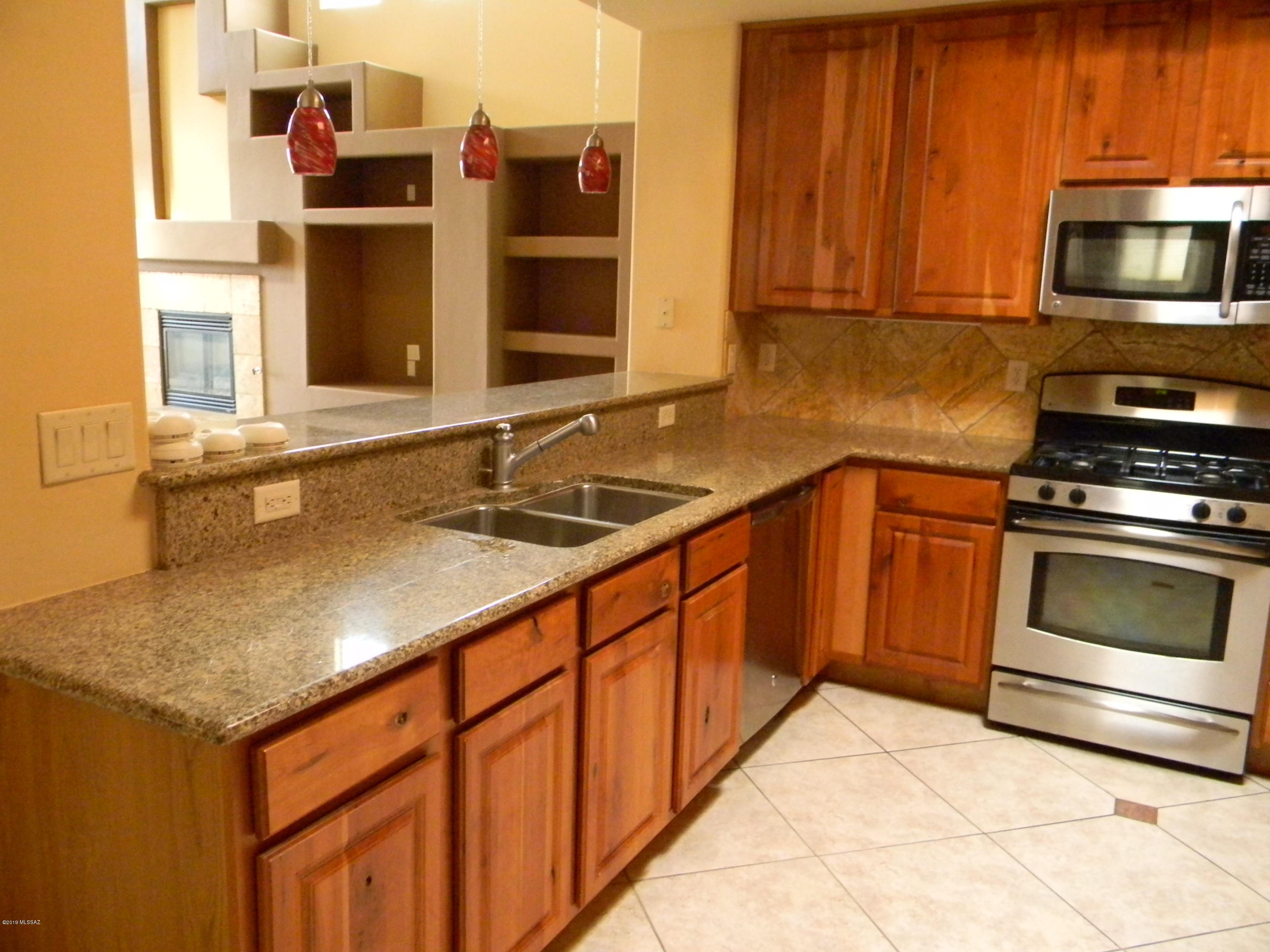 4481 West Crystal Ranch Place Marana, AZ 85658 - Photo 8 of 41