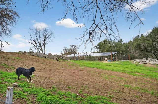 $629,000 | 31814 Lockwood Lane, Prather, CA 93651