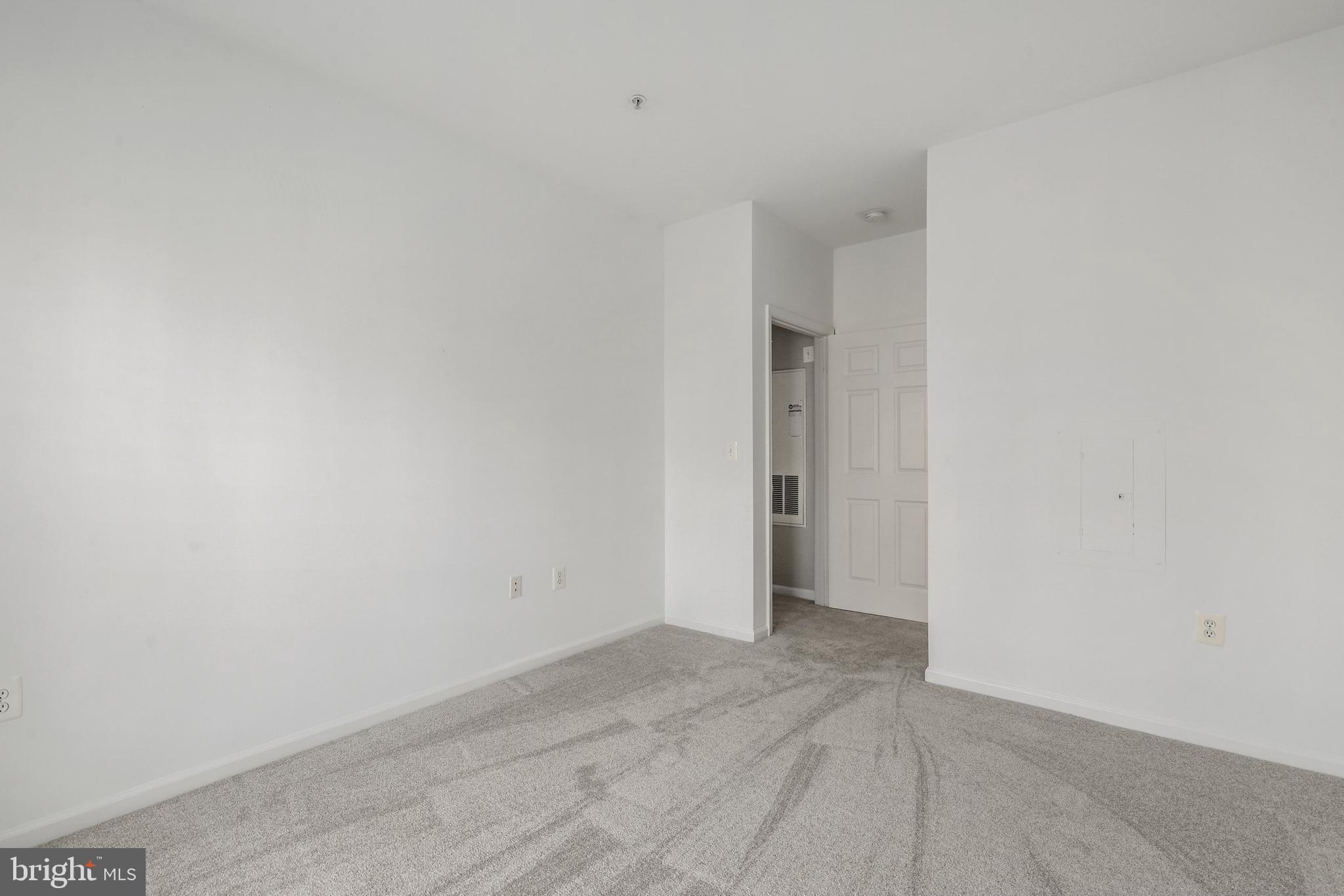 1501 North Point Drive, Unit 103 Reston, VA 20194 - Photo 17 of 56 Gallery Image 17
