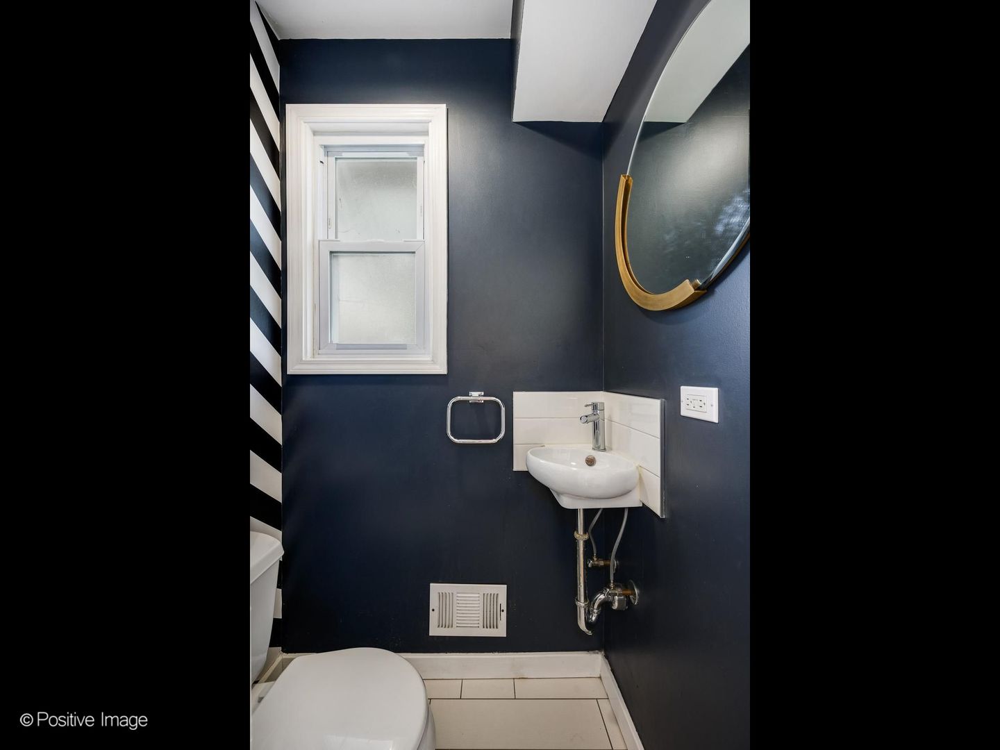 305 Maplewood Road Riverside, IL 60546 - Photo 14 of 27