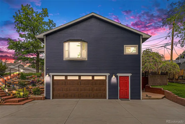 a front view of house with yard