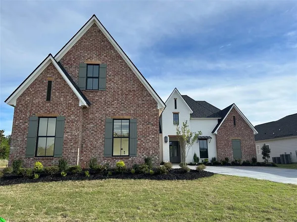 $764,645 | 2128 Garrett Farms Row, Shreveport, LA 71106