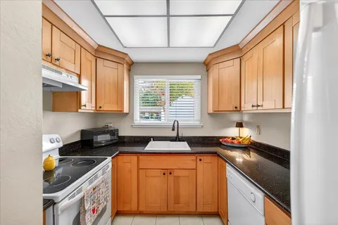 $560,000 | 2201 Monroe Street, Unit 601, Santa Clara, CA 95050
