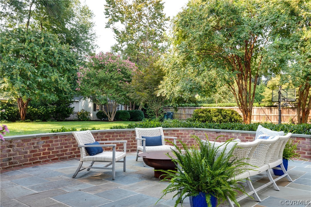 108 Penshurst Road Richmond, VA 23221 - Photo 46 of 50 Bluestone Patio perfect for relaxing with family and entertaining
