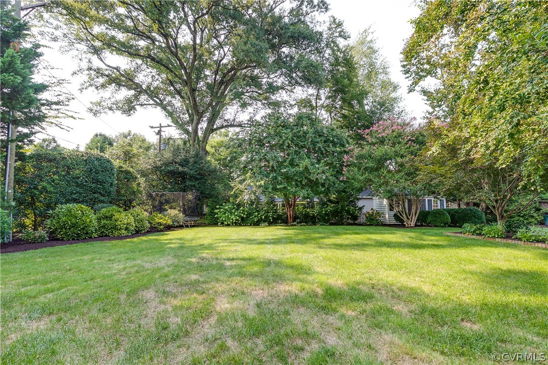 108 Penshurst Road Richmond, VA 23221 - Photo 47 of 50 Large flat lot Green with full Irrigation System