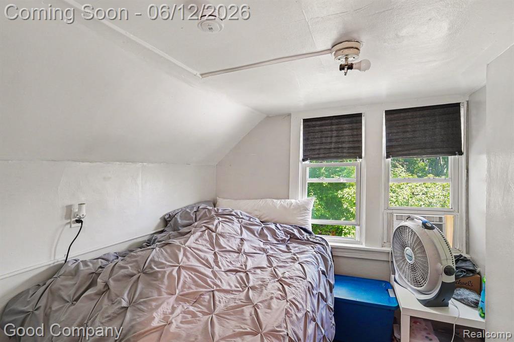 3499 East Atherton Road Burton, MI 48519 - Photo 16 of 28