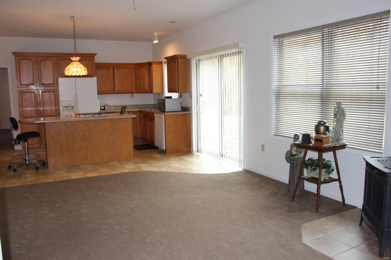 956 Pokey Road Pocahontas, IL 62275 - Photo 11 of 43 Gallery Image 11