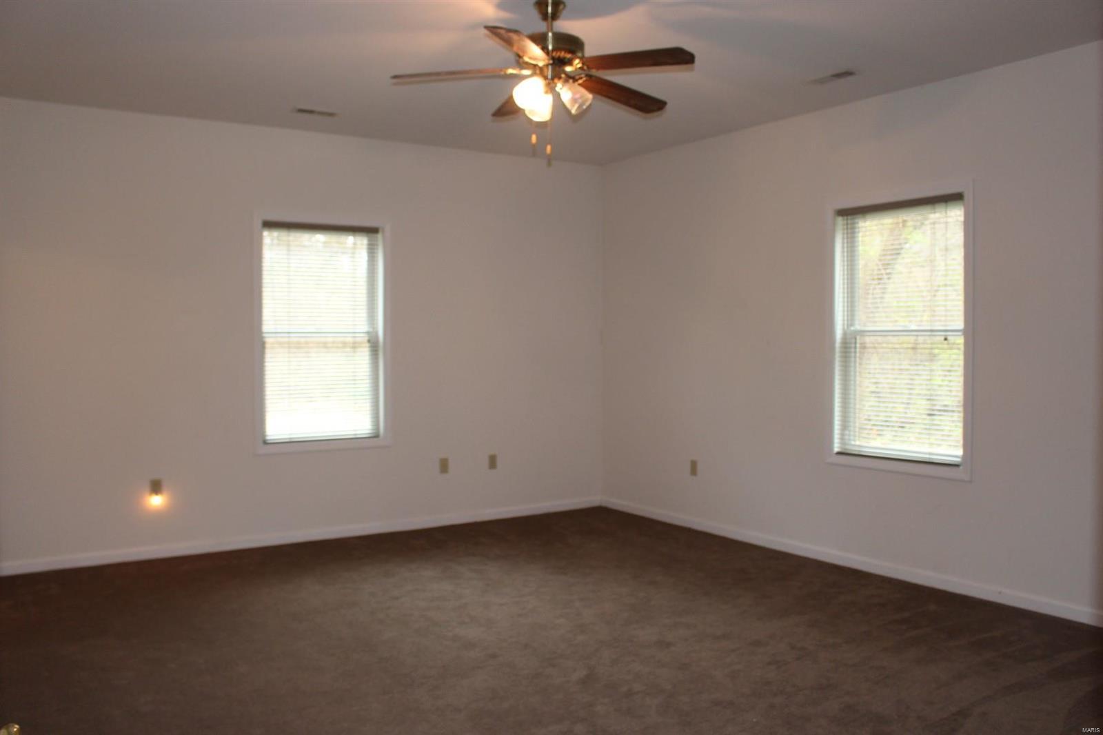 956 Pokey Road Pocahontas, IL 62275 - Photo 16 of 43 Gallery Image 16