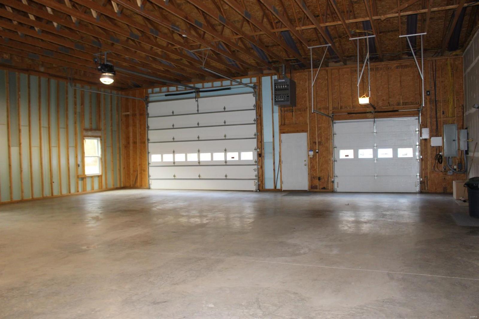 956 Pokey Road Pocahontas, IL 62275 - Photo 26 of 43 Gallery Image 26
