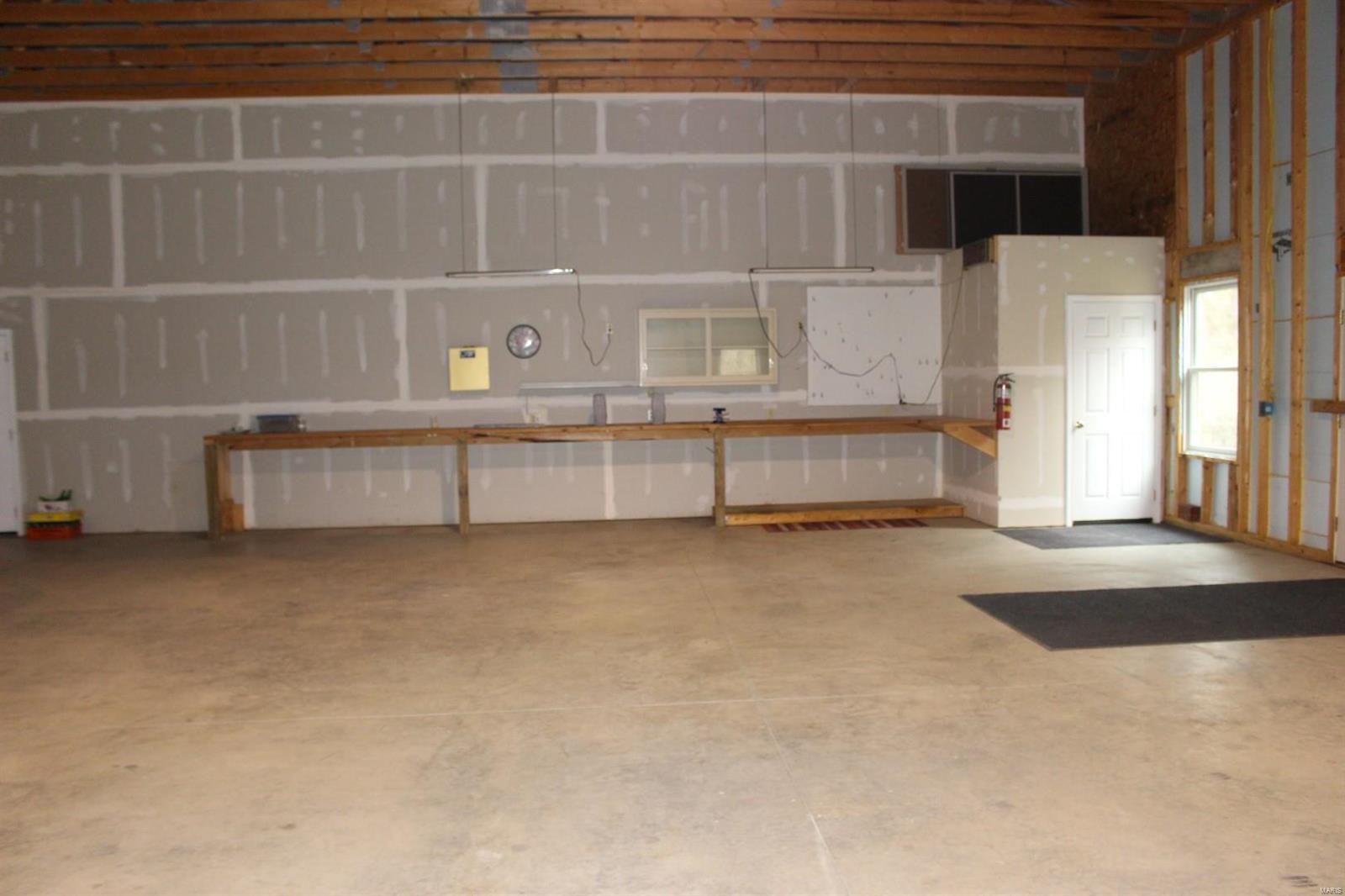 956 Pokey Road Pocahontas, IL 62275 - Photo 28 of 43 Gallery Image 28