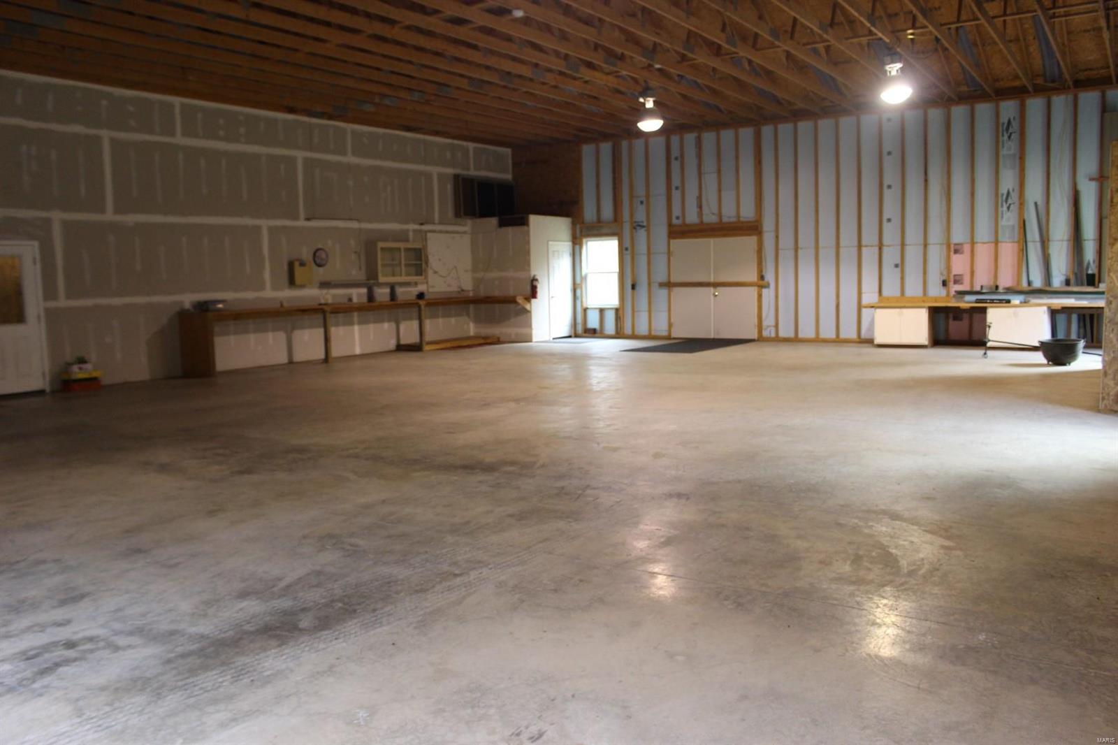 956 Pokey Road Pocahontas, IL 62275 - Photo 30 of 43 Gallery Image 30