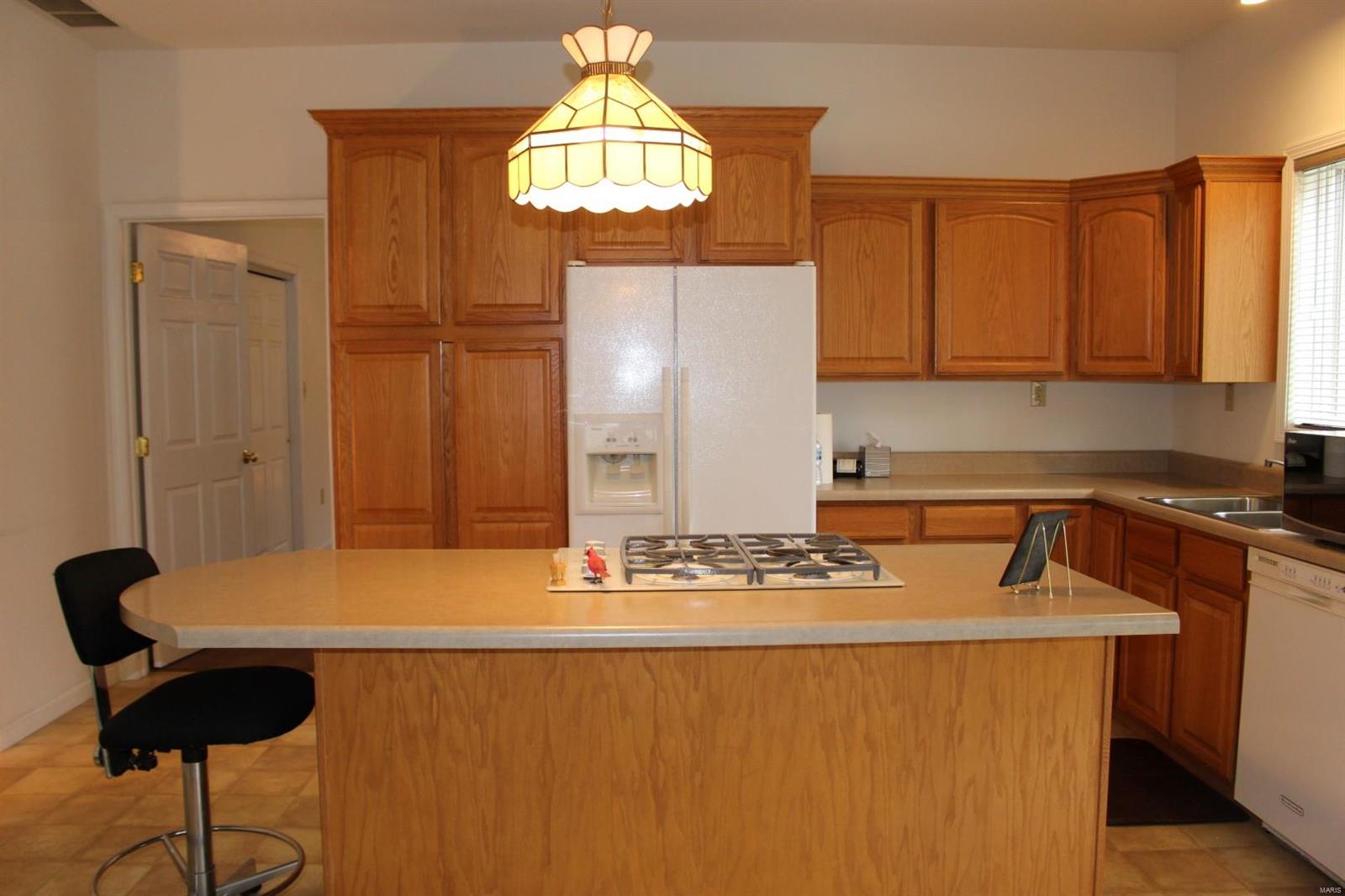 956 Pokey Road Pocahontas, IL 62275 - Photo 5 of 43 Gallery Image 5
