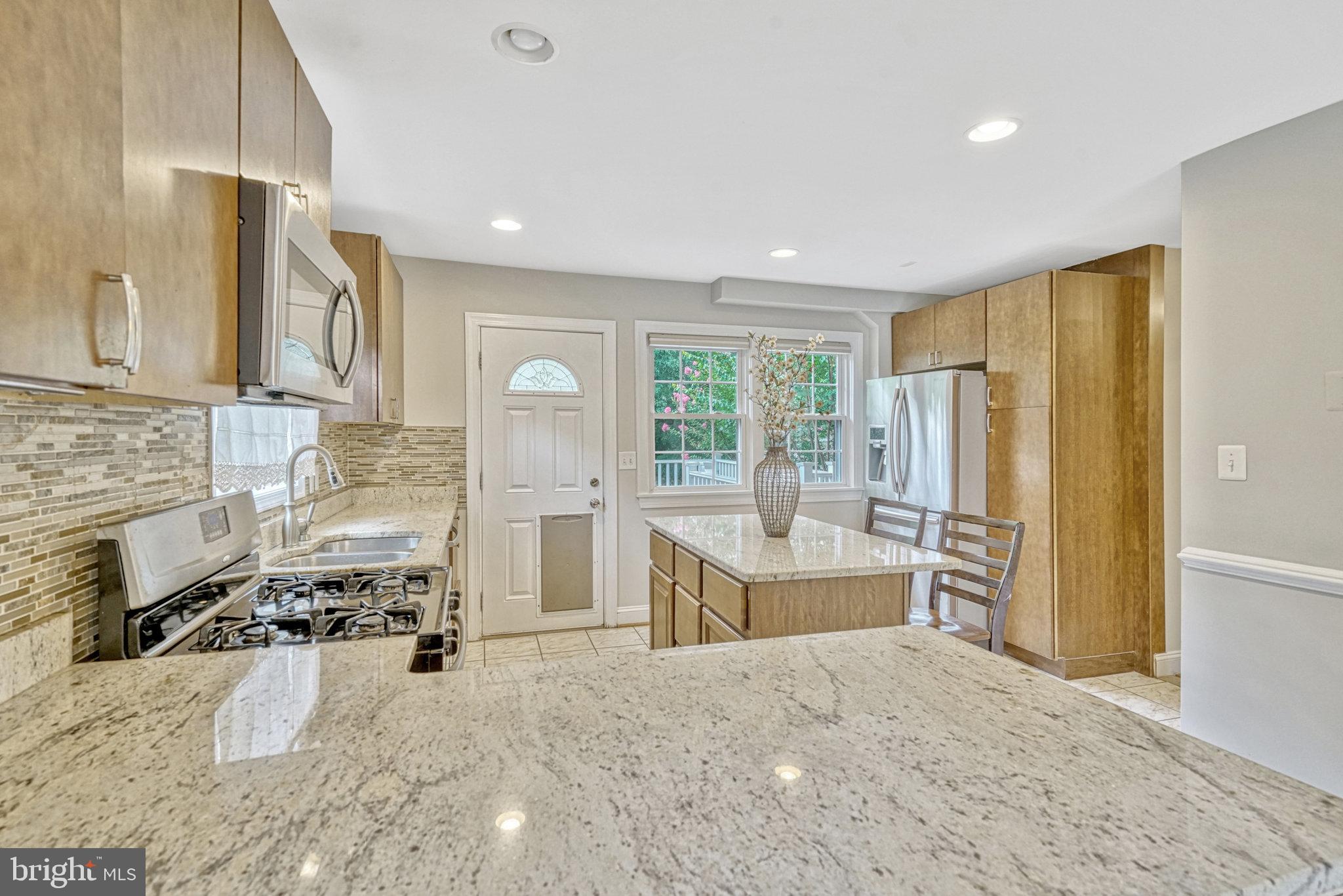 5187 Seminary Road Alexandria, VA 22311 - Photo 14 of 55 Gallery Image 14