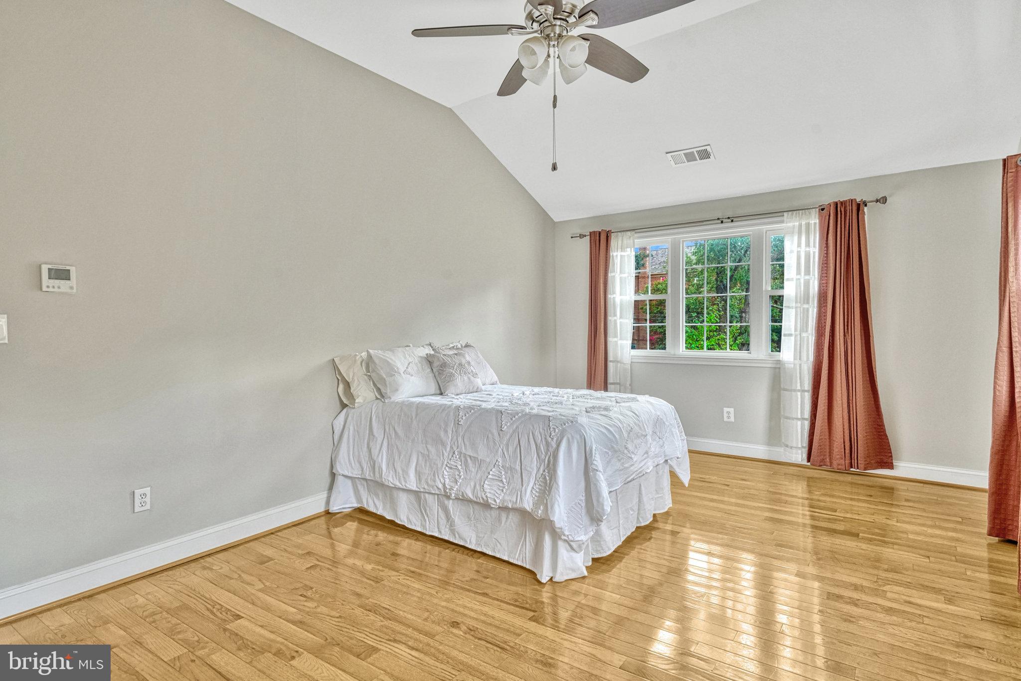 5187 Seminary Road Alexandria, VA 22311 - Photo 23 of 55 Gallery Image 23