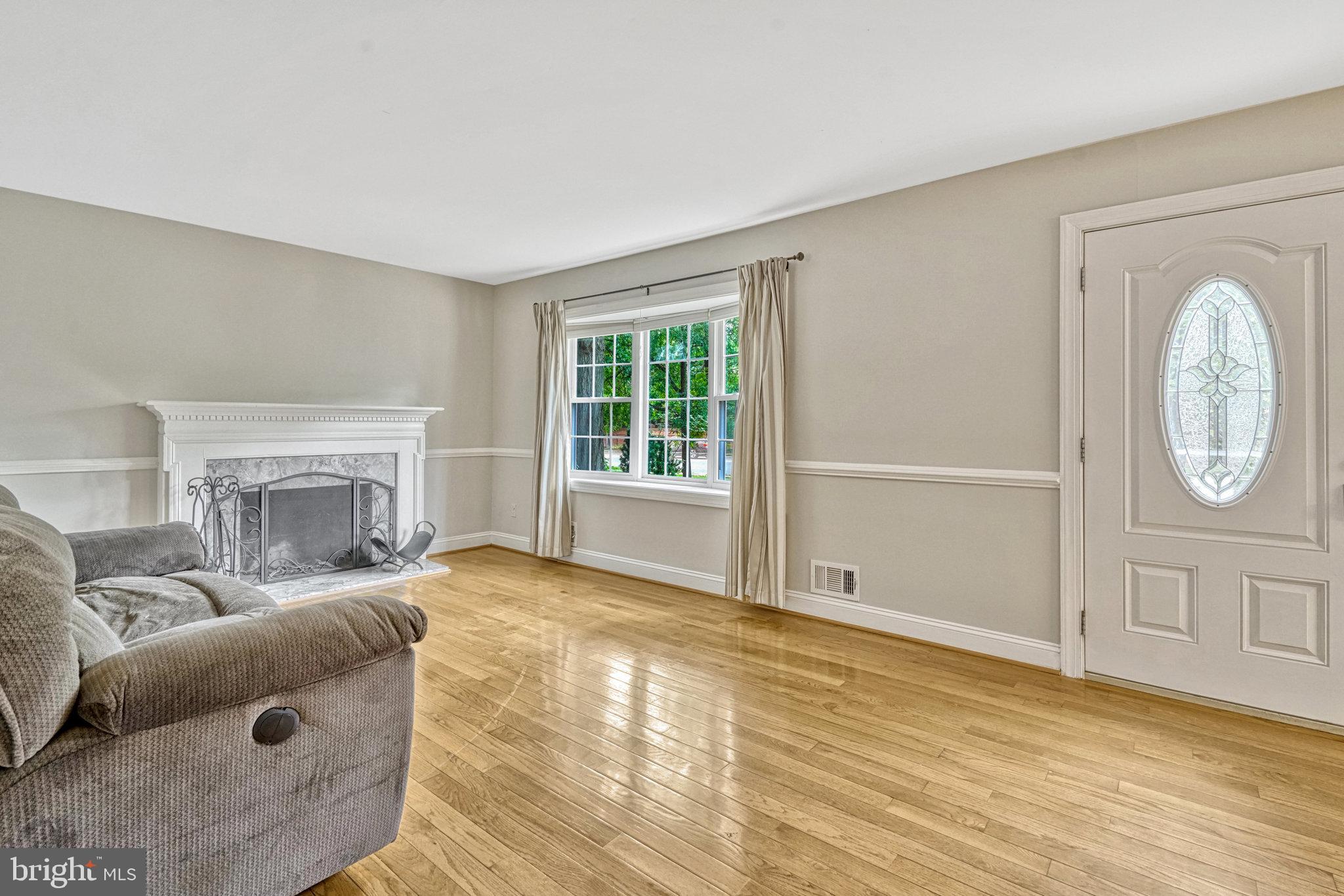 5187 Seminary Road Alexandria, VA 22311 - Photo 8 of 55 Gallery Image 8