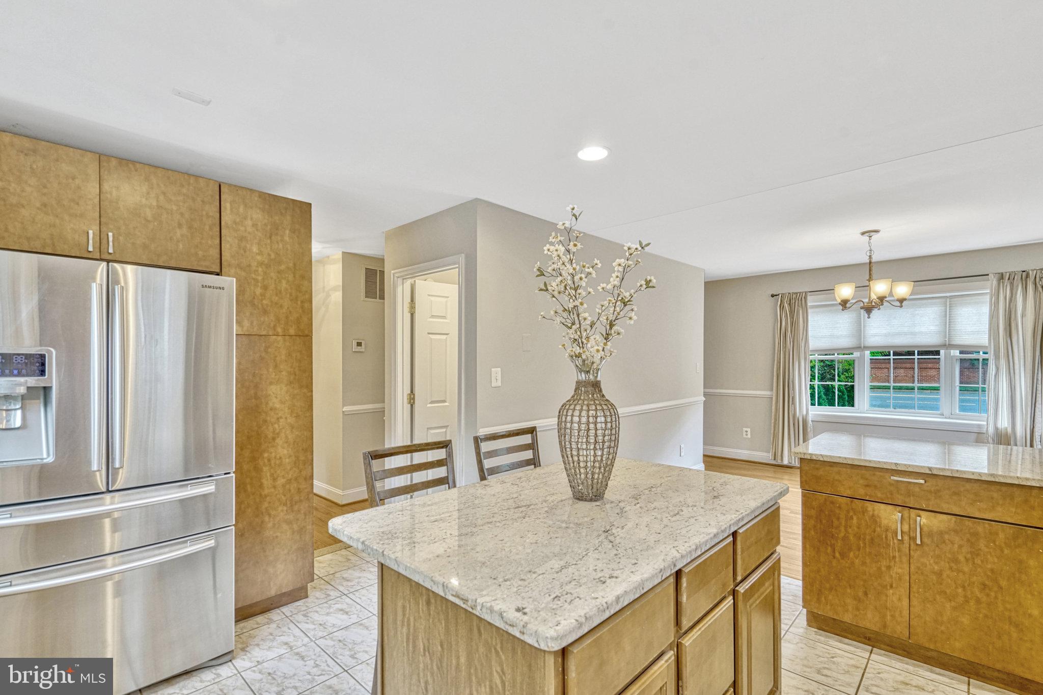 5187 Seminary Road Alexandria, VA 22311 - Photo 10 of 55 Gallery Image 10