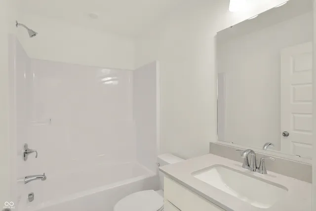 $324,995 | 4927 Gilet Drive, Noblesville, IN 46062