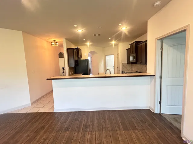 $265,000 | 9033 Reserve Oak Avenue, Zachary, LA 70791