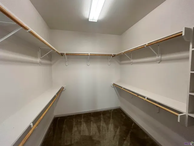 $265,000 | 9033 Reserve Oak Avenue, Zachary, LA 70791