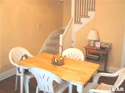 756 Hawthorne Road Bethlehem, PA 18018 - Photo 2 of 3 Gallery Image 2