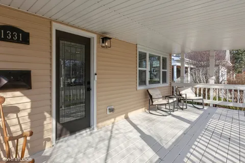 $475,000 | 1331 North Main Street, Naperville, IL 60563