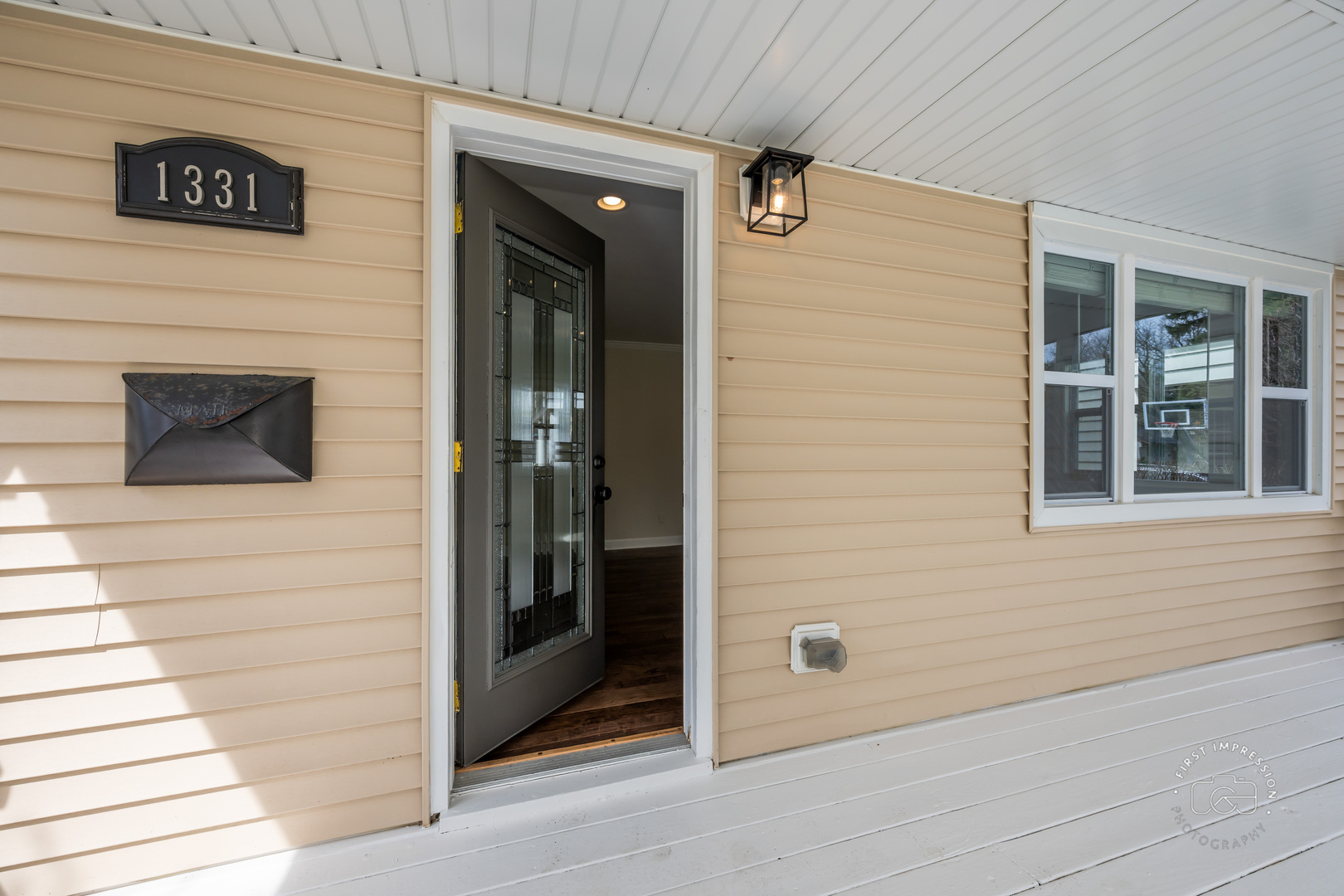 1331 North Main Street Naperville, IL 60563 - Photo 4 of 36