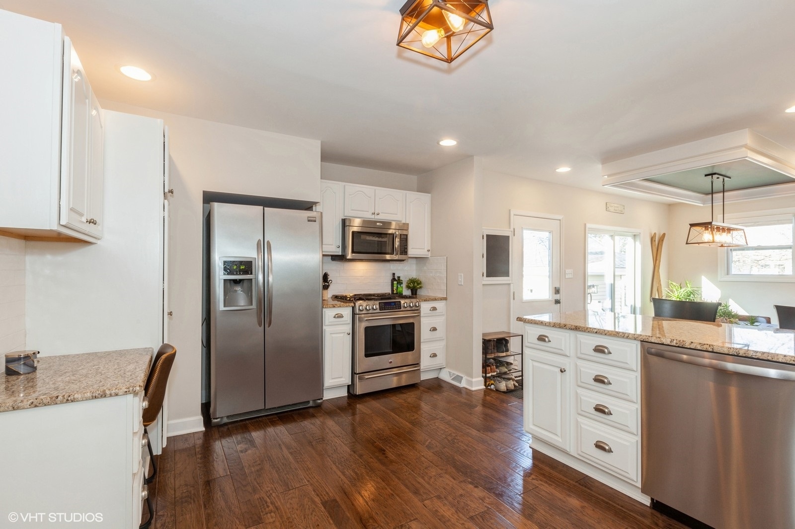 1331 North Main Street Naperville, IL 60563 - Photo 8 of 14