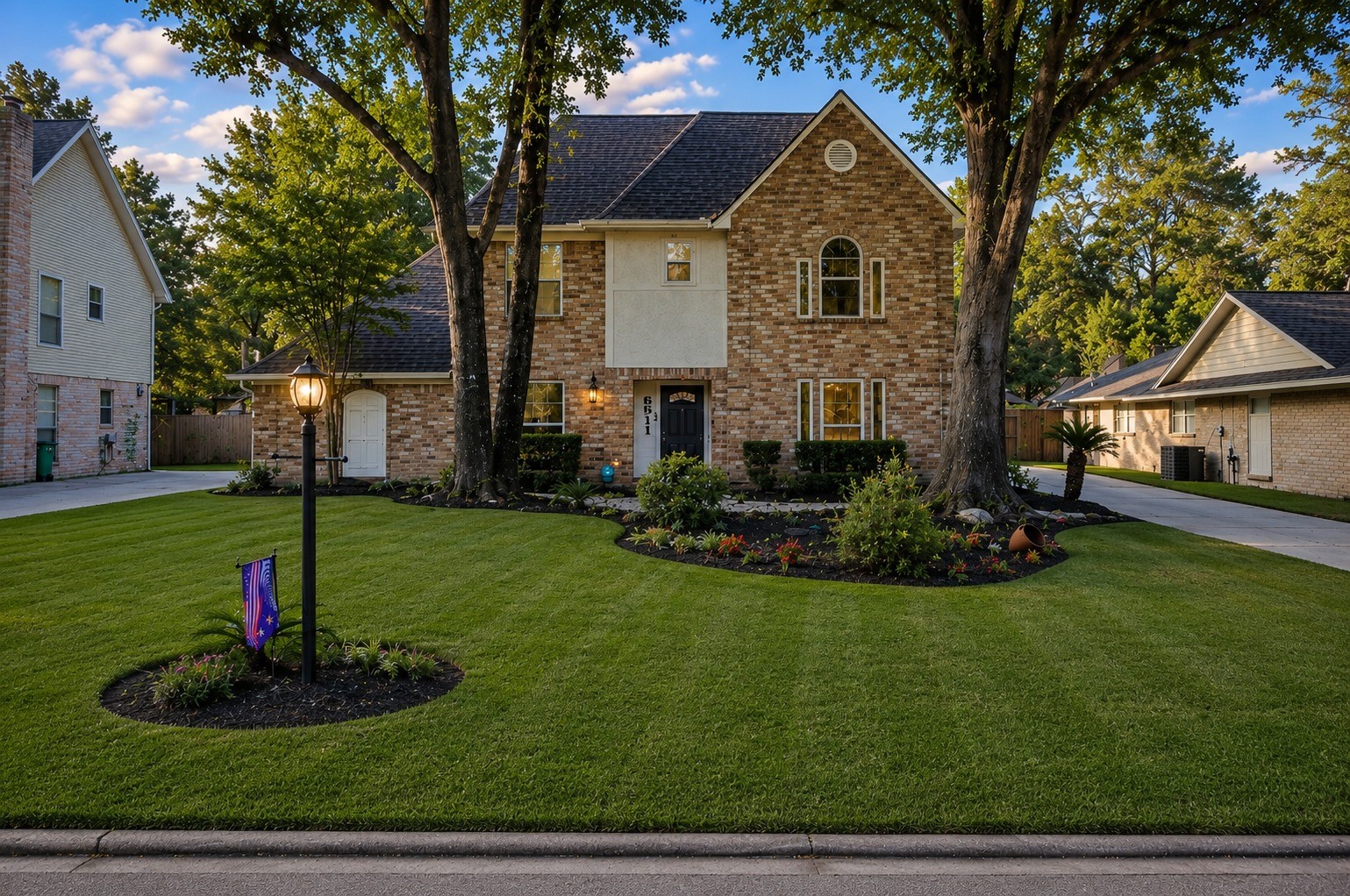 Welcome to a home that radiates tranquility, has a future Yard of the Month nomination and offers great neighbors!