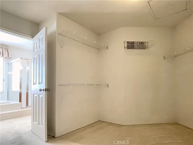 a view of a house with backyard and porch