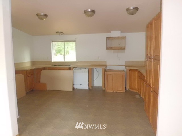 613 B Street Vader, WA 98593 - Photo 7 of 25 Gallery Image 7