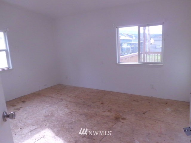 613 B Street Vader, WA 98593 - Photo 8 of 25 Gallery Image 8