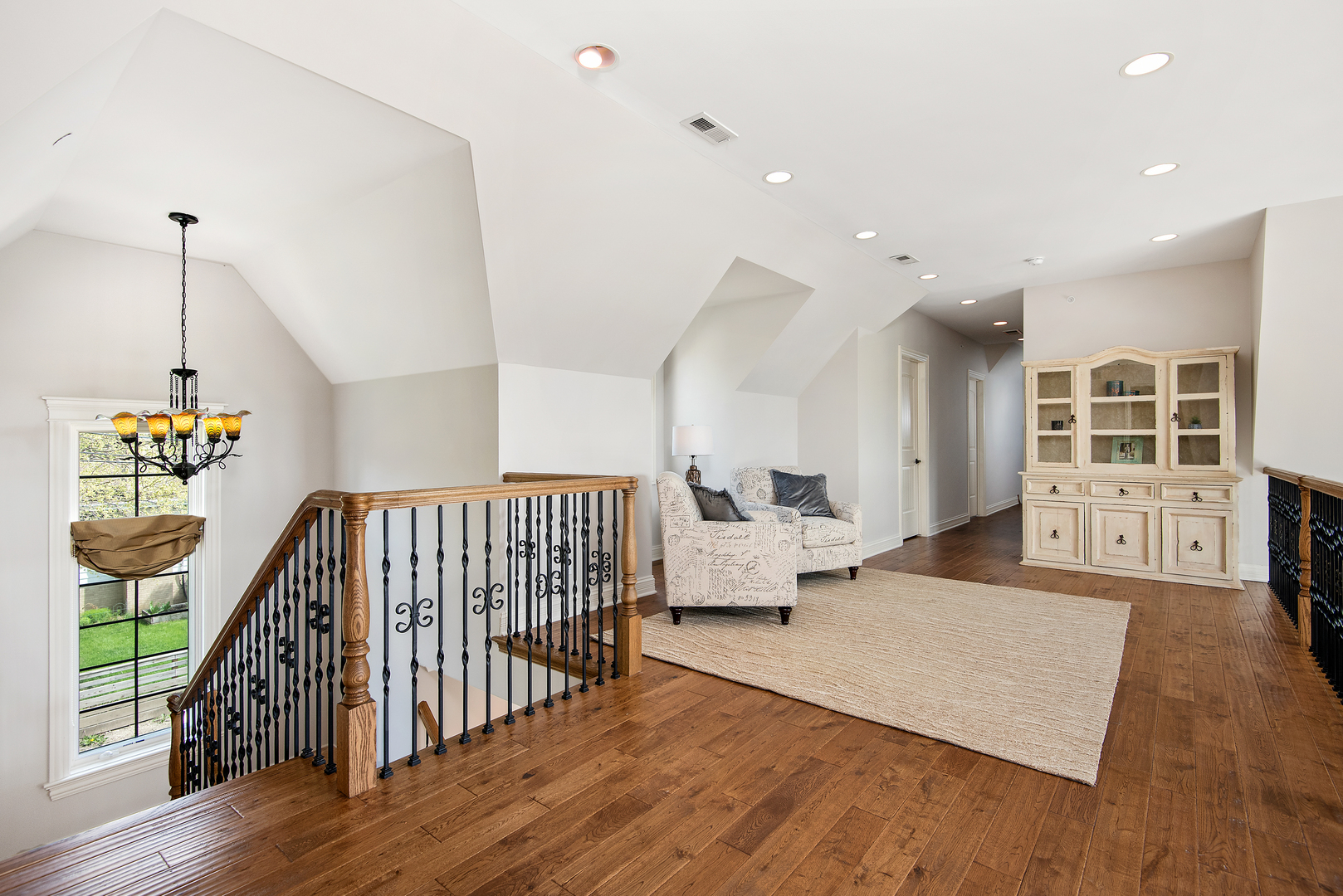 404 North Dee Road Park Ridge, IL 60068 - Photo 16 of 30