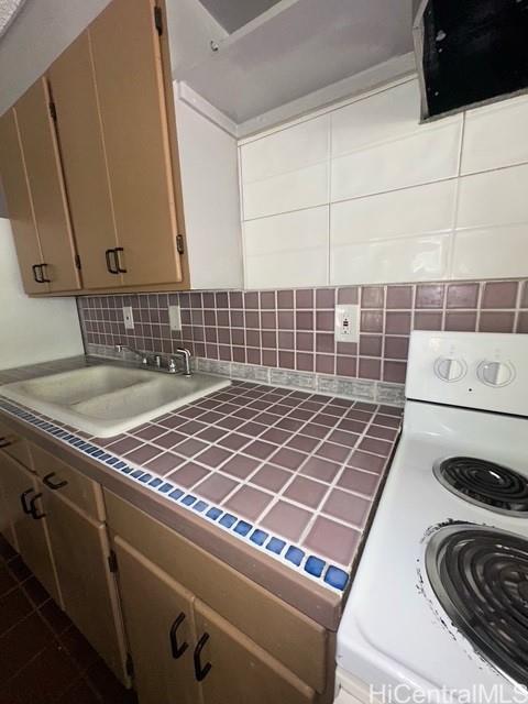 85-215 Ala Akau Street, Unit A Waianae, HI 96792 - Photo 14 of 17